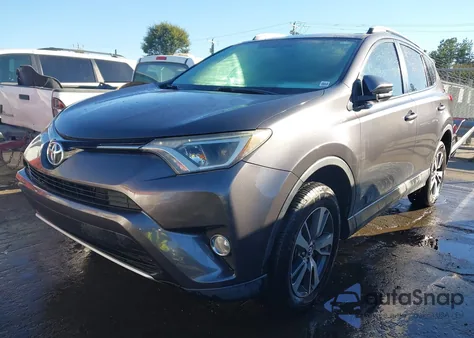 2016 Toyota Rav4 Xle z USA, uszkodzony, nr VIN 2T3WFREV5GW277976